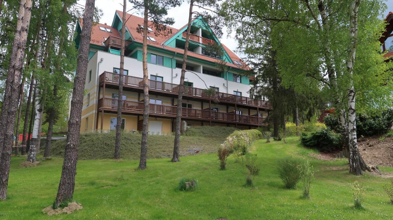 Riviera Lipno 510/17 Apartment Lipno nad Vltavou Exterior photo